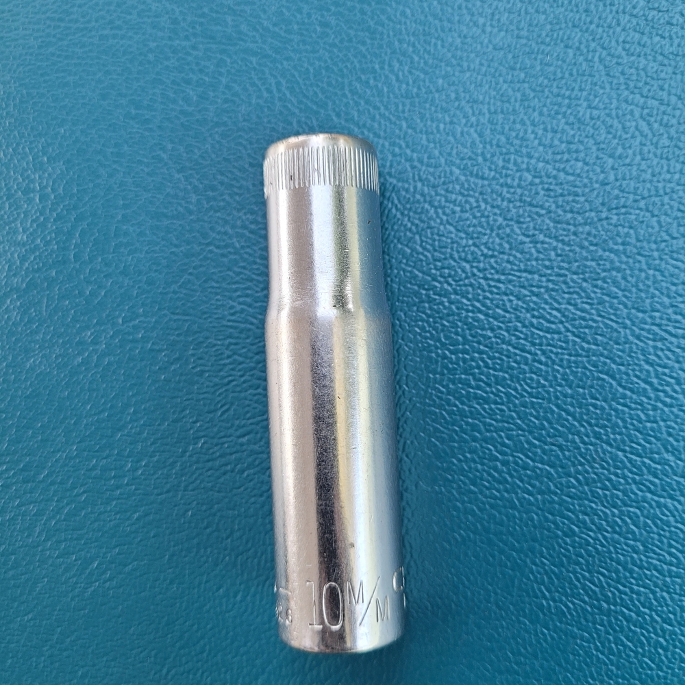 Craftsman -V-44426  10mm Deep Socket 3/8" Drive 6 Point.